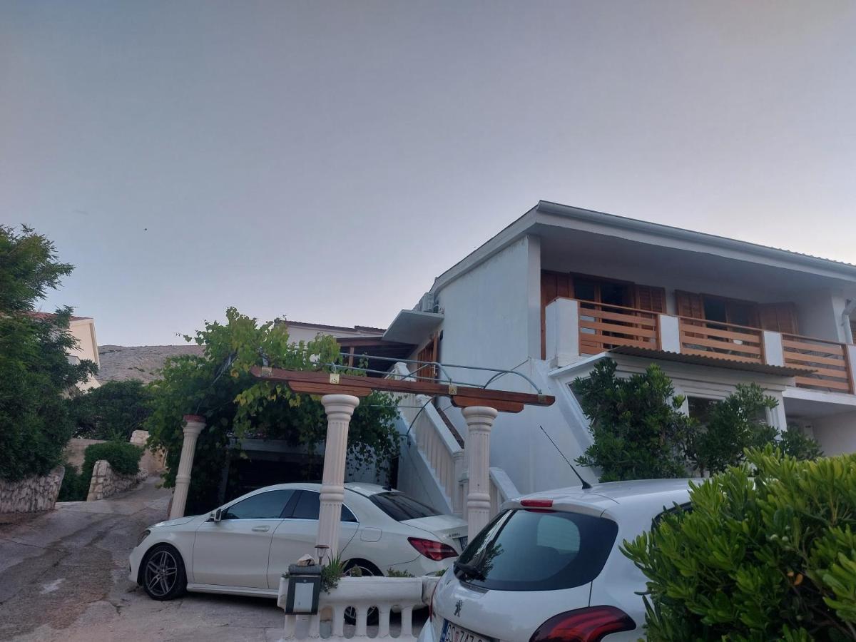Studio-App Iva, Balcony With Sea View - 50 M From Beach Pag Town Zewnętrze zdjęcie